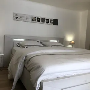  Apartment Nuitees Aixoises Frankreich